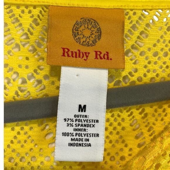 Ruby Rd Yellow Crochet Overlay Top - Picture 5 of 8
